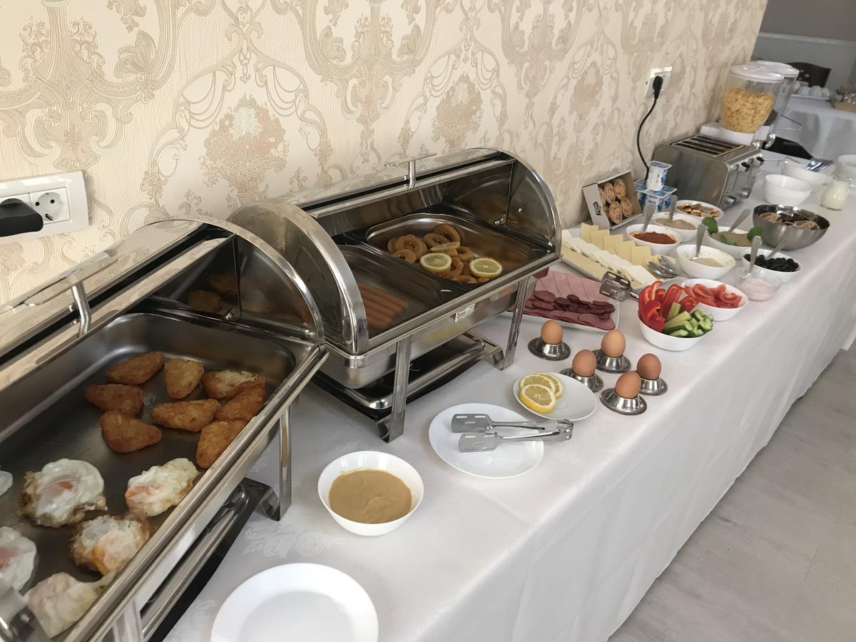 מאמאיה Hotel Promenada מראה חיצוני תמונה